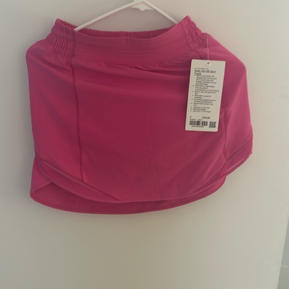 Lululemon hotty hot HR skirt long in sonic pink